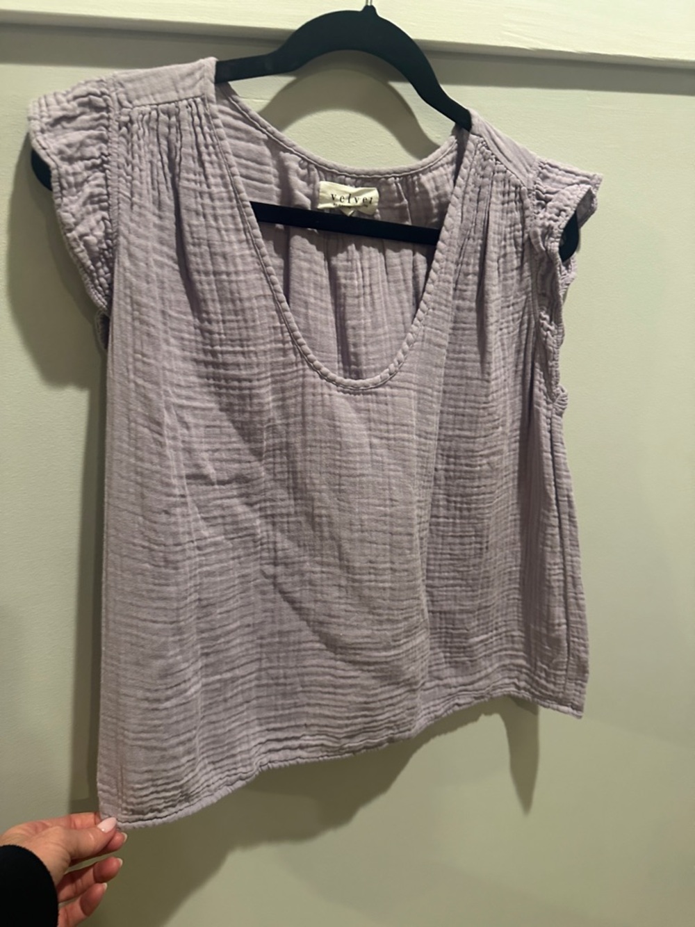 Velvet by Graham & Spencer Gauzy Top S